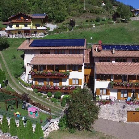Residence Ronchi Molveno Bagian luar foto