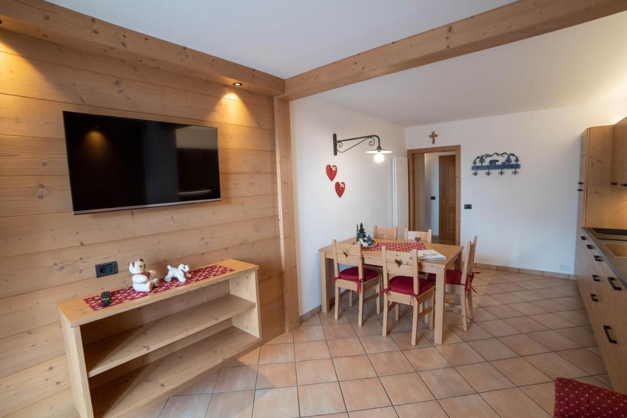 Residence Ronchi Molveno Bagian luar foto