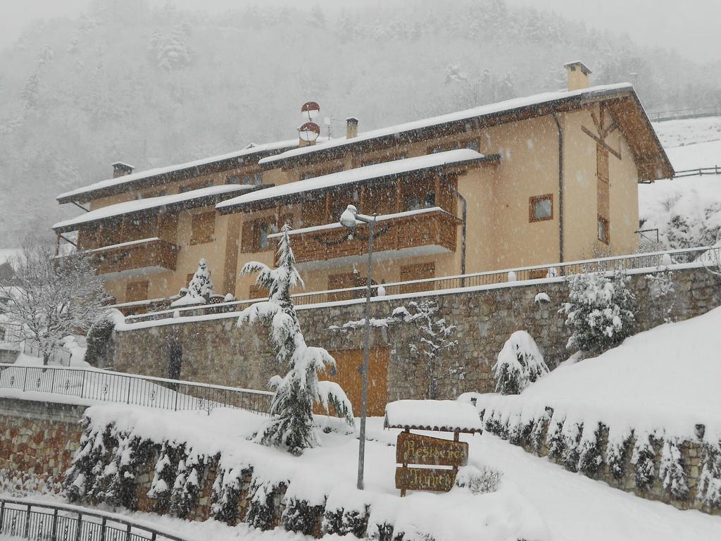 Residence Ronchi Molveno Bagian luar foto
