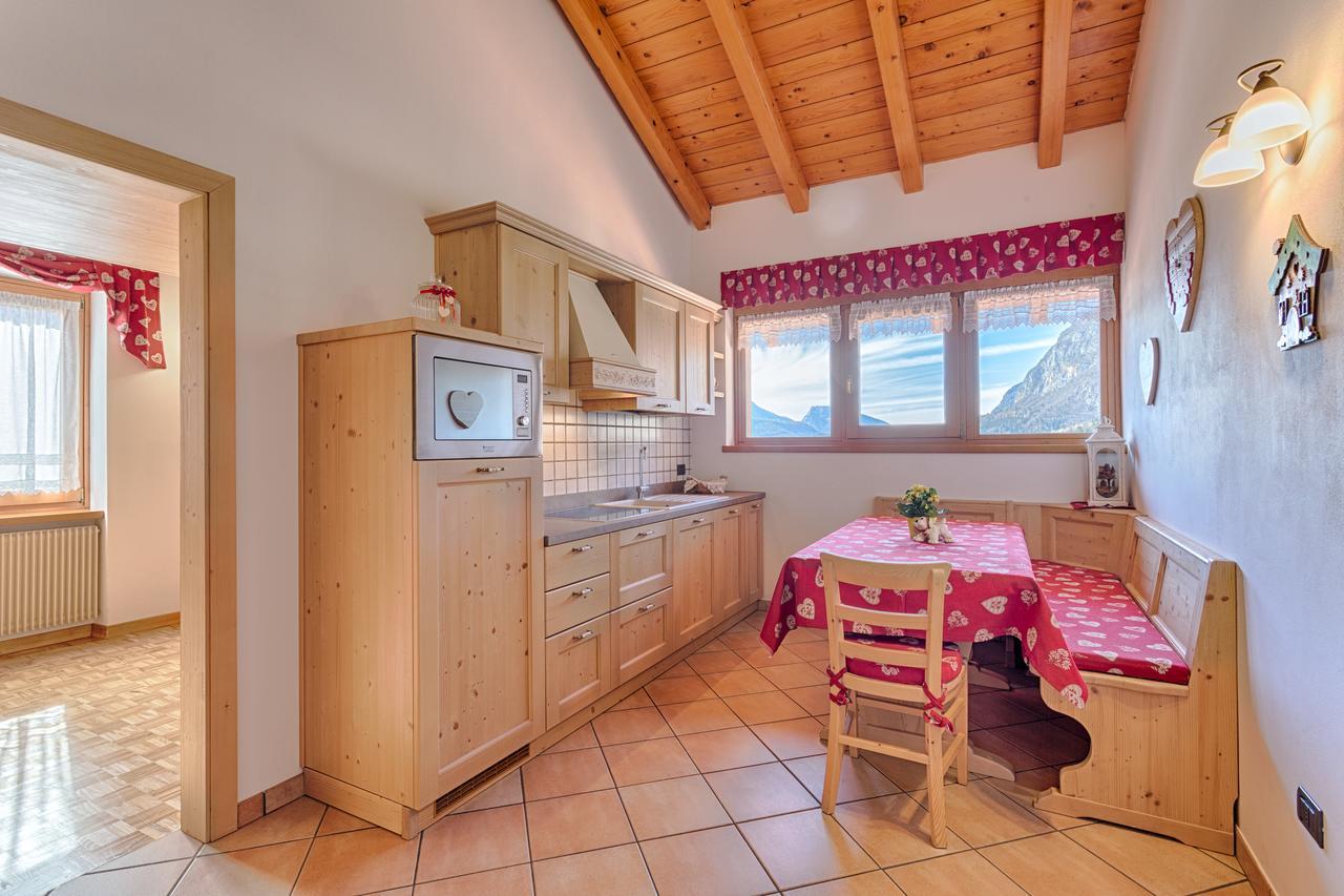 Residence Ronchi Molveno Bagian luar foto