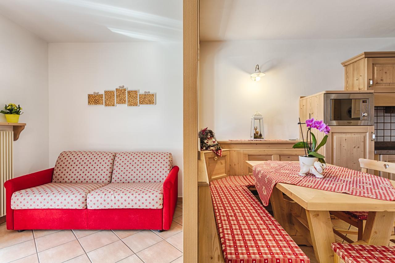 Residence Ronchi Molveno Bagian luar foto